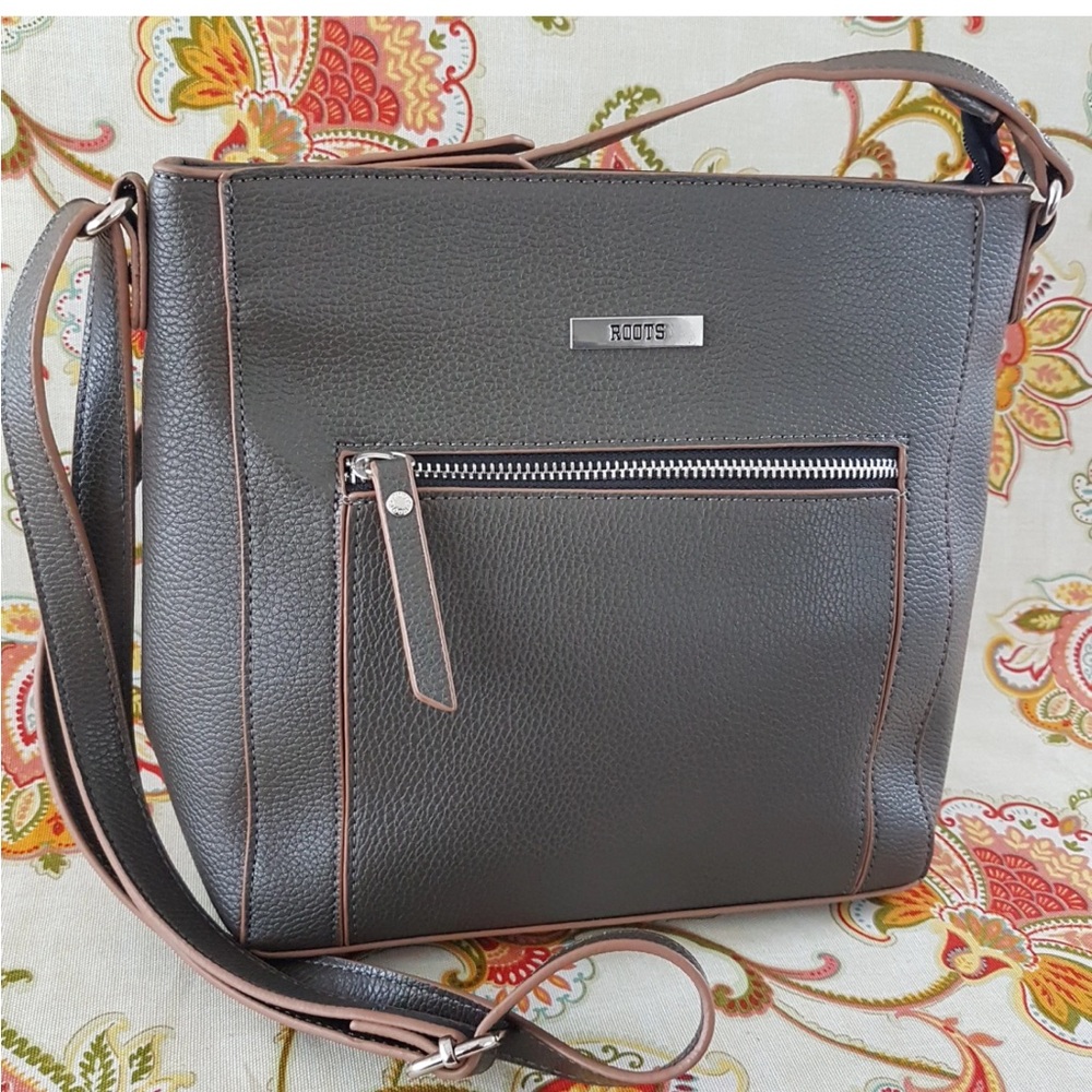 Vintage Roots Black Leather Crossbody Bag